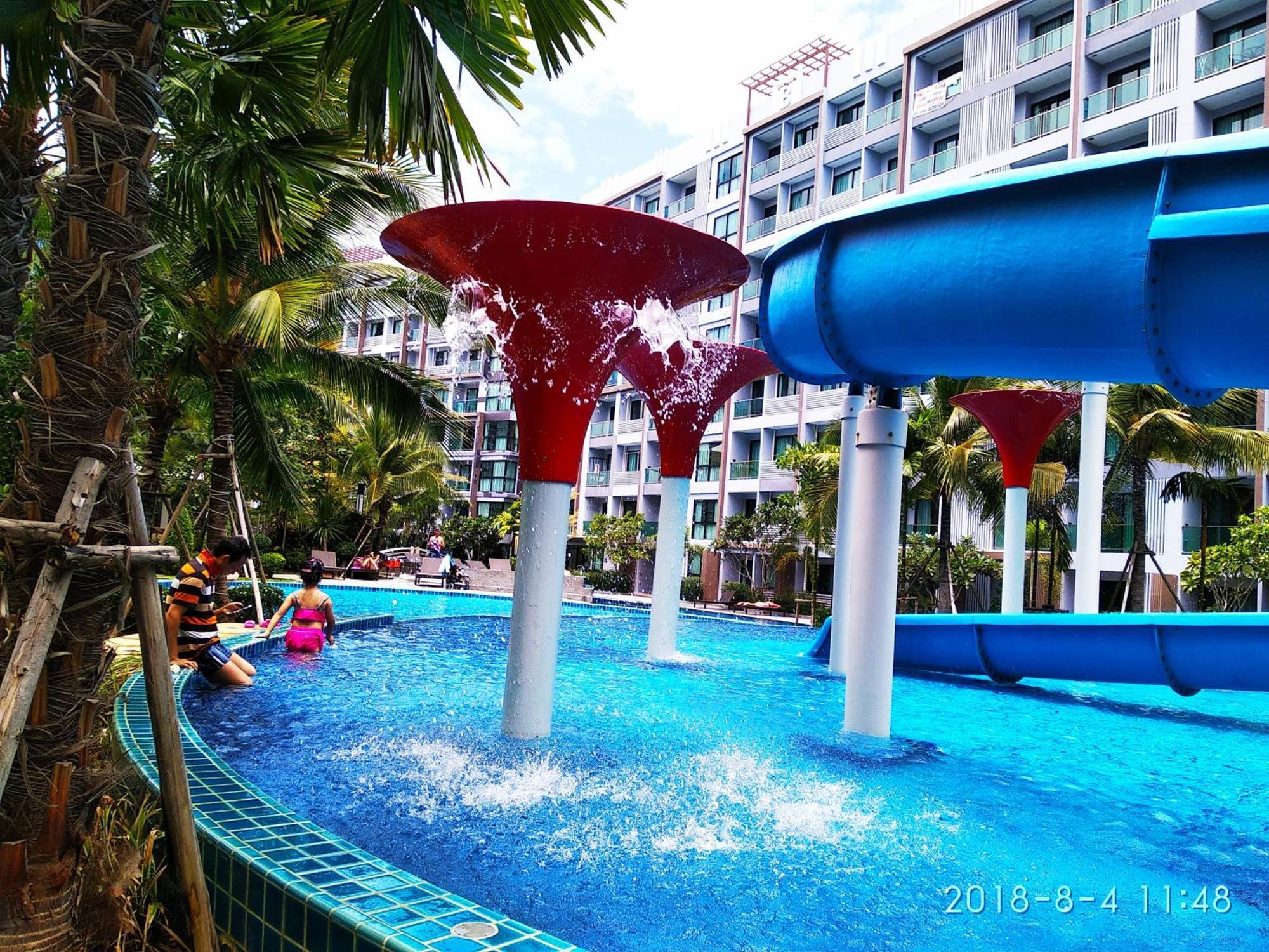 Dusit Grand Park Condo Pattaya Extérieur photo