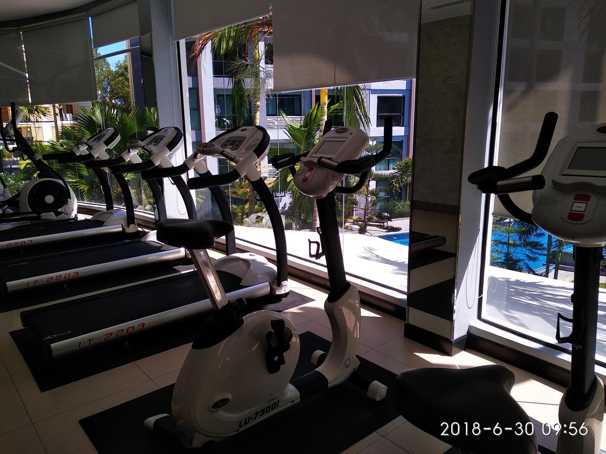 Dusit Grand Park Condo Pattaya Extérieur photo